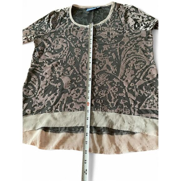 SIMPLY VERA VERA WANG Women’s XL Top Gray & Dusty Rose Velvet Burnout Shirt - Picture 4 of 8